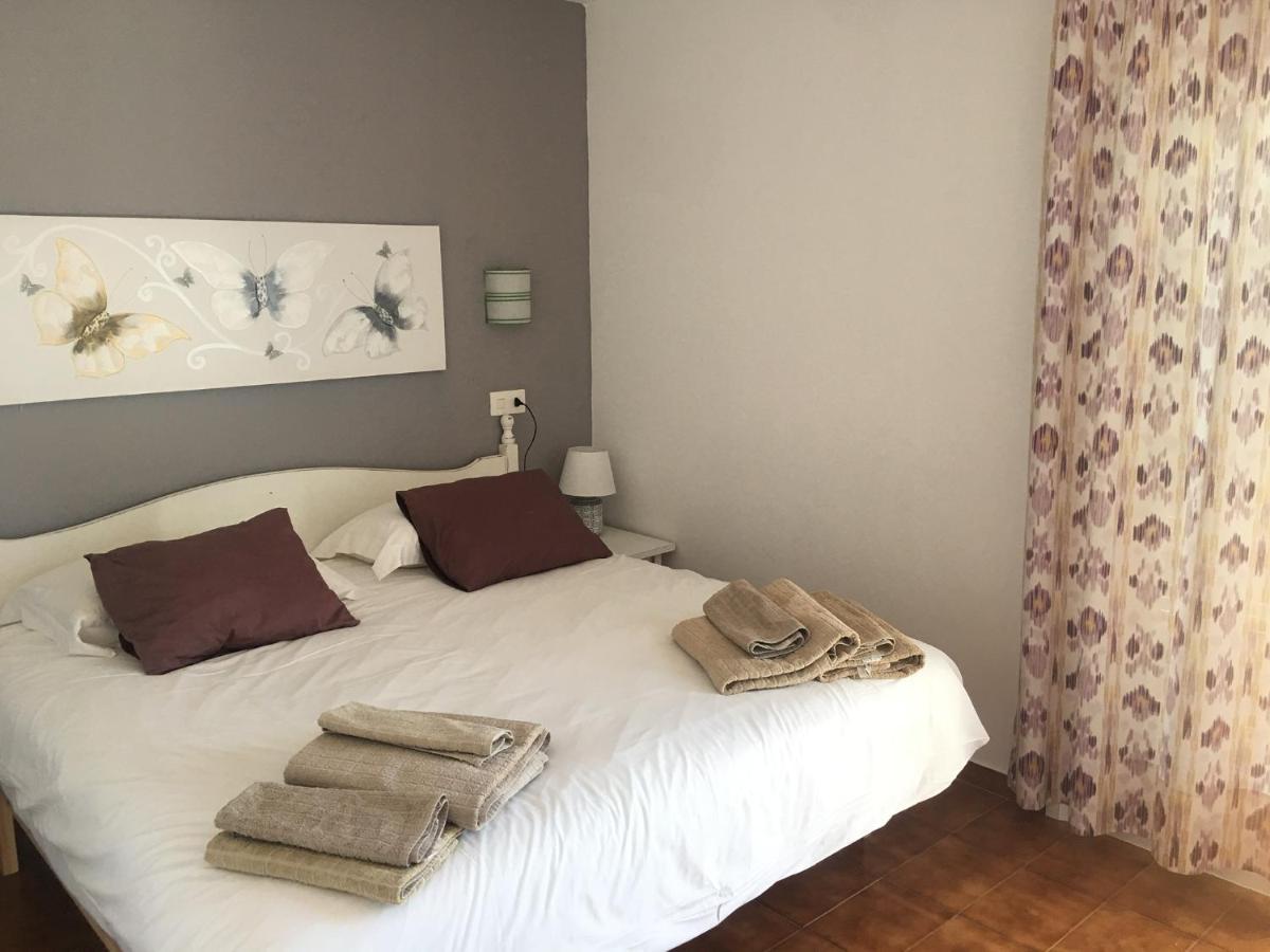 Apartamentos Encanto Del Mar Cala Galdana  Exteriör bild